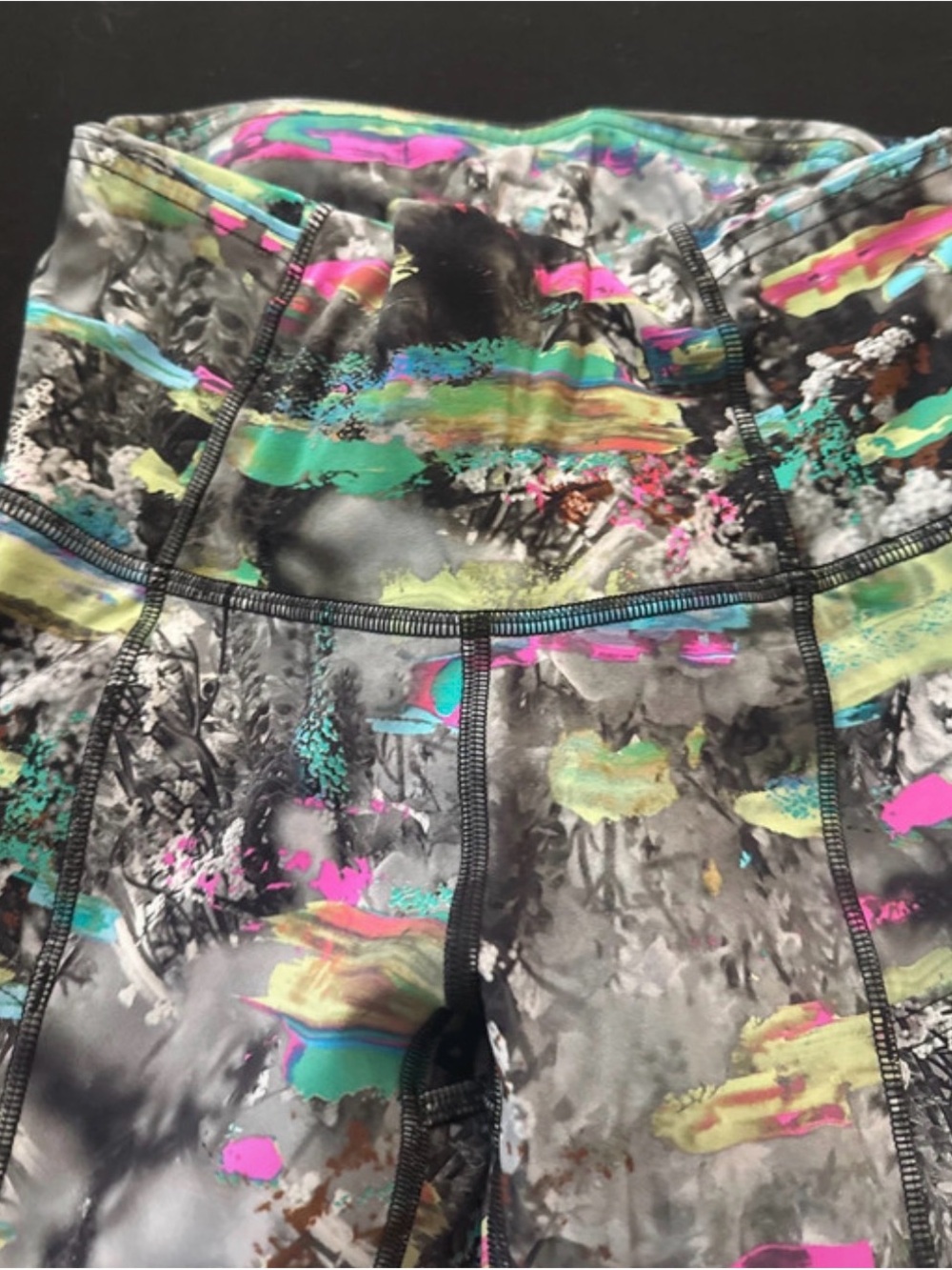 lululemon athletica Women's Multicolor Abstract Print Bike leggings